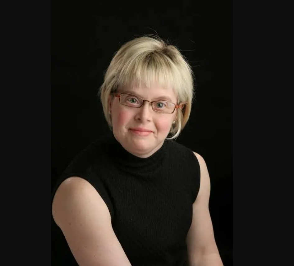 Karen Gaffney's Headshot
